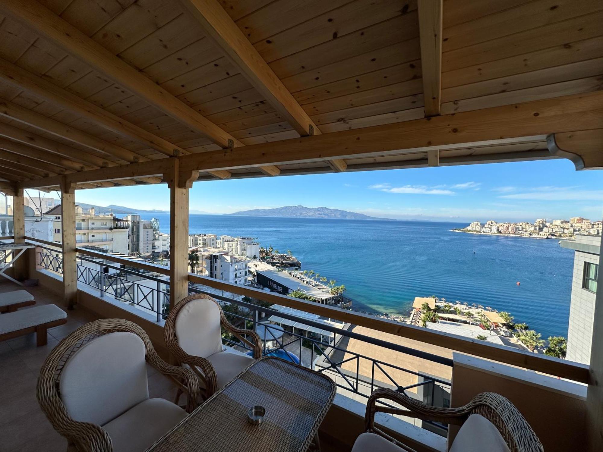 Apartament Hermes Sarandë Esterno foto
