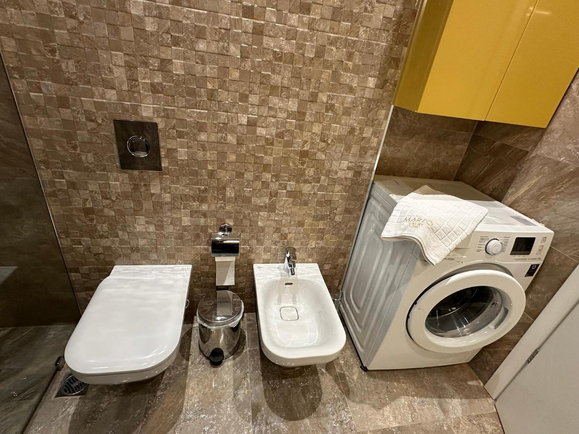 Apartament Hermes Sarandë Esterno foto